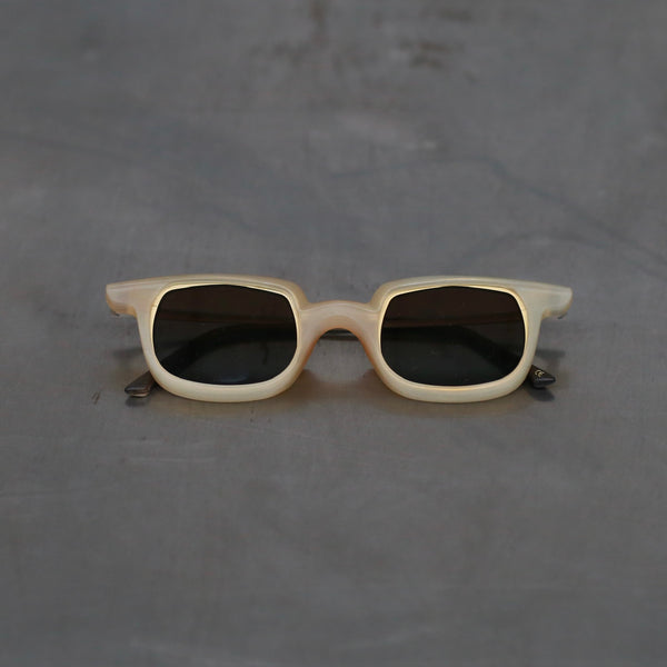Rigards RG1065 Series Rectangular Buffalo Horn Glasses RG-RG1065-HPKQTL Amber Frame with Gunmetal Blue Lenses